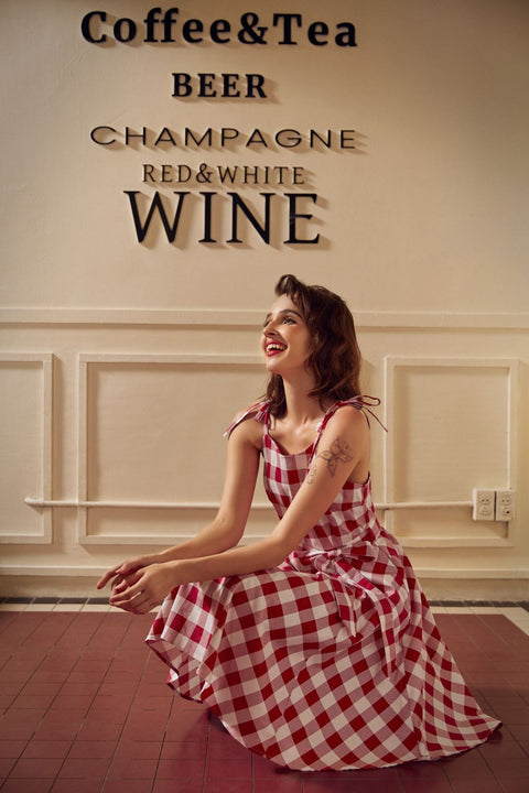 Röd&Vit Picknickklänning med Swing-1