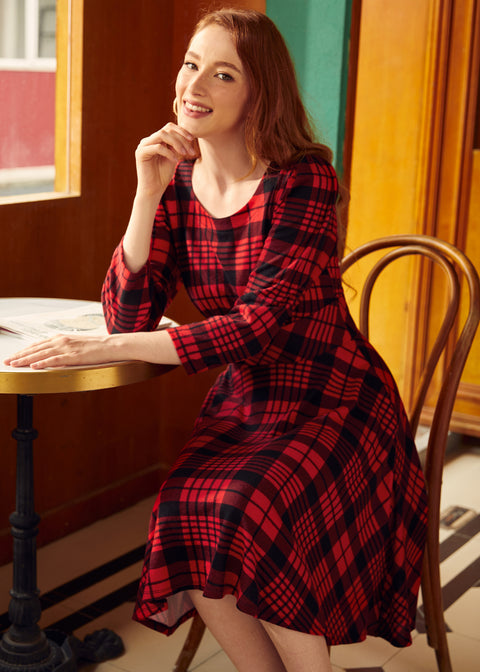 Allt om Doodlebug Fit&Flare-klänningen-1