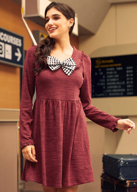 Touched by Time Volangklänning med Accent-3