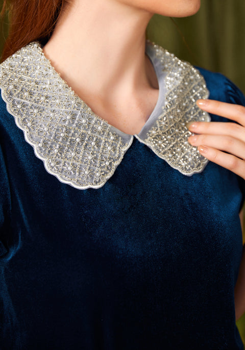 Diner Delight sammetstopp med Peter Pan-krage-1