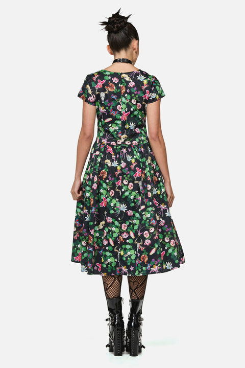 See No Evil Mönstrad Midiklänning-4