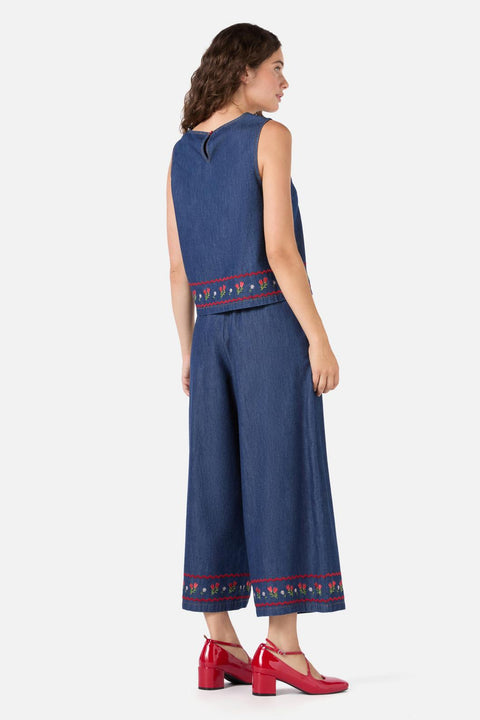 Ängsbroderad topp-4