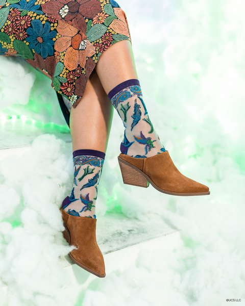 Wicked Elphabas Power Shimmer Sheer Crew-strumpa-2