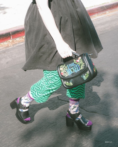 Wicked Elphabas Power Shimmer Sheer Crew-strumpa-8